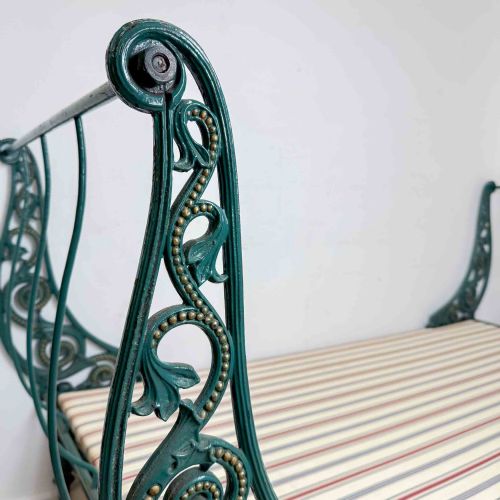ANTIQUE CAST IRON DAY BED - ADDITIONAL PHOTO 4