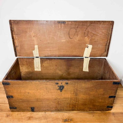 DUTCH EAST INDIA COMPANY SEA CHEST DATED 1725 - ADDITIONAL PHOTO 8