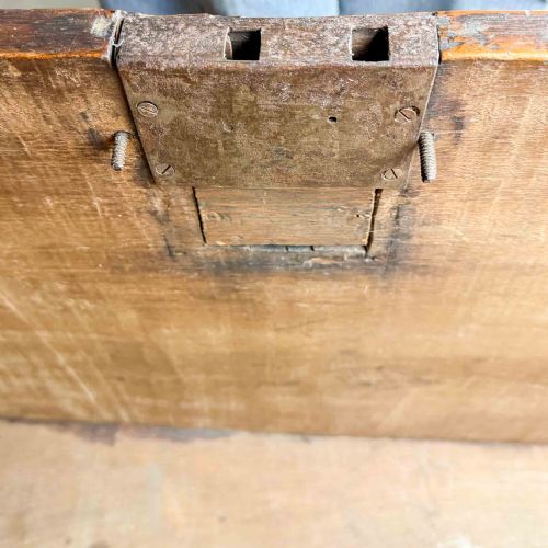 DUTCH EAST INDIA COMPANY SEA CHEST DATED 1725 - ADDITIONAL PHOTO 12