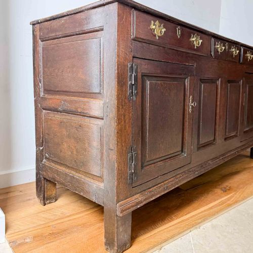 EARLY 18TH CENTURY OAK ANTIQUE DRESSER - ADDITIONAL PHOTO 20