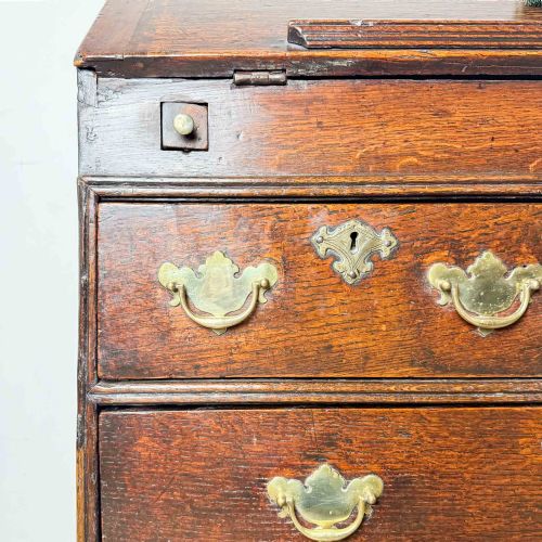17TH CENTURY VERNACULAR OAK BUREAU - ADDITIONAL PHOTO 3