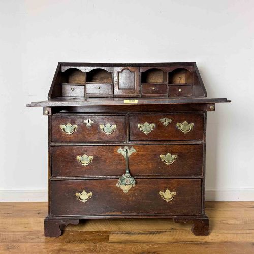 17TH CENTURY VERNACULAR OAK BUREAU - ADDITIONAL PHOTO 4