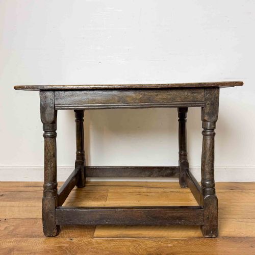 ANTIQUE OAK LOW SIDE TABLE - ADDITIONAL PHOTO 2
