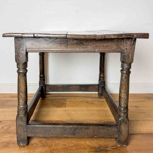 ANTIQUE OAK LOW SIDE TABLE - ADDITIONAL PHOTO 17