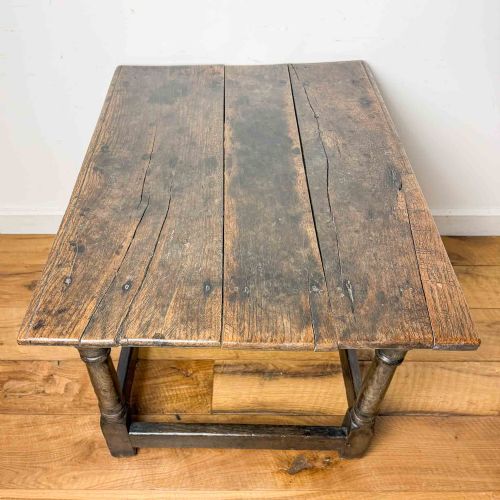 ANTIQUE OAK LOW SIDE TABLE - ADDITIONAL PHOTO 18