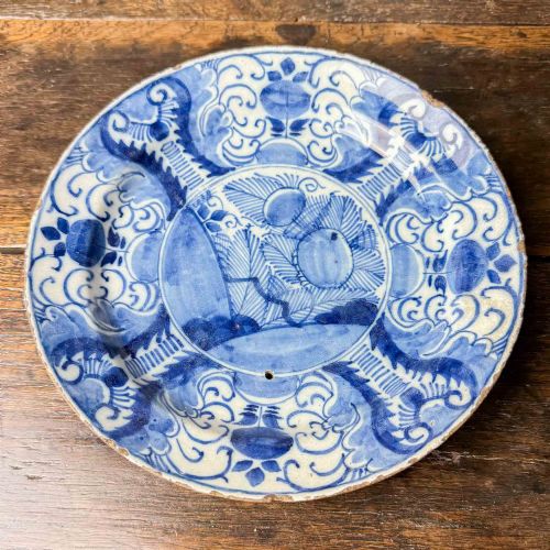 SMALL 18TH CENTURY BLUE AND WHITE DELFT PLATE - ADDITIONAL PHOTO 1