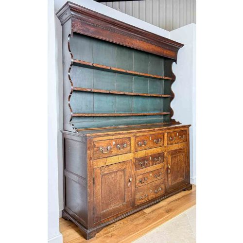 GEORGIAN ELM AND OAK DRESSER - ADDITIONAL PHOTO 2