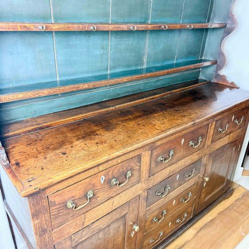 GEORGIAN ELM AND OAK DRESSER - ADDITIONAL PHOTO 7