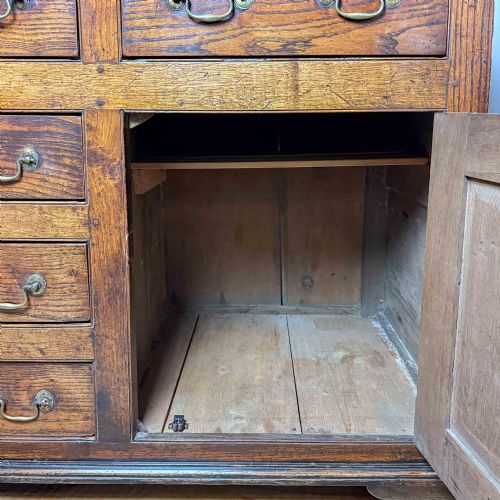 GEORGIAN ELM AND OAK DRESSER - ADDITIONAL PHOTO 14