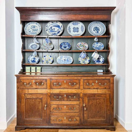 GEORGIAN ELM AND OAK DRESSER - ADDITIONAL PHOTO 27