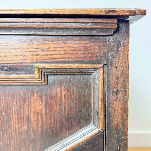 ANTIQUE OAK COFFER WITH GEOMETRIC PANELLED FRONT - ADDITIONAL PHOTO 10
