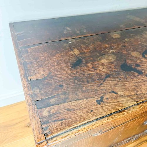 ANTIQUE OAK COFFER WITH GEOMETRIC PANELLED FRONT - ADDITIONAL PHOTO 13