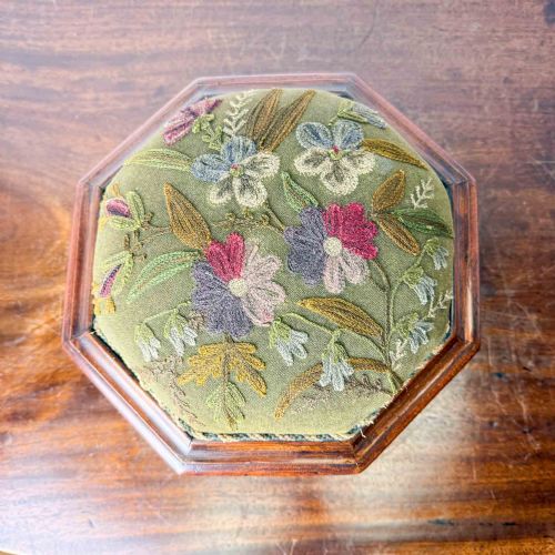 ANTIQUE OCTAGONAL MAHOGANY FOOTSTOOL WITH CREWEL WORK COVER - ADDITIONAL PHOTO 2