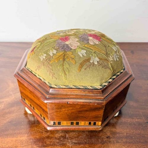 ANTIQUE OCTAGONAL MAHOGANY FOOTSTOOL WITH CREWEL WORK COVER - ADDITIONAL PHOTO 4
