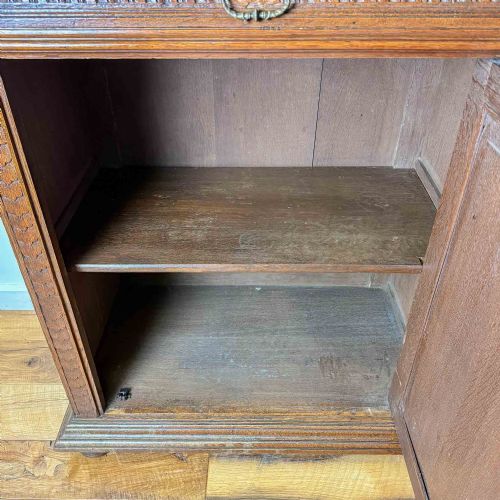 ANTIQUE FRENCH CARVED OAK CUPBOARD - ADDITIONAL PHOTO 10
