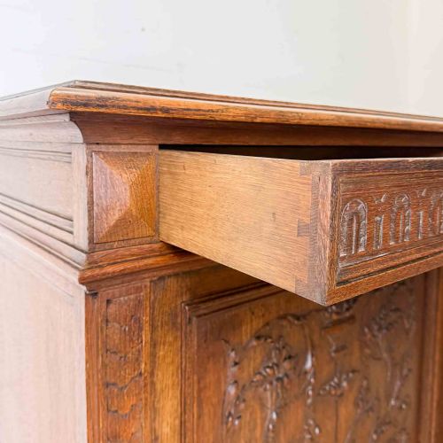 ANTIQUE FRENCH CARVED OAK CUPBOARD - ADDITIONAL PHOTO 11