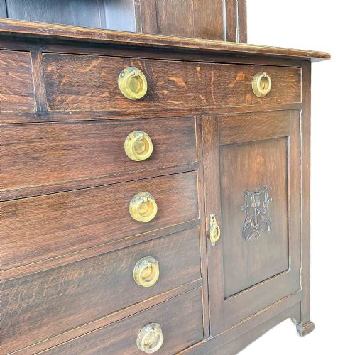 ARTS AND CRAFTS OAK DRESSER - ADDITIONAL PHOTO 5