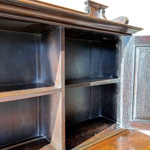 ARTS AND CRAFTS OAK DRESSER - ADDITIONAL PHOTO 13