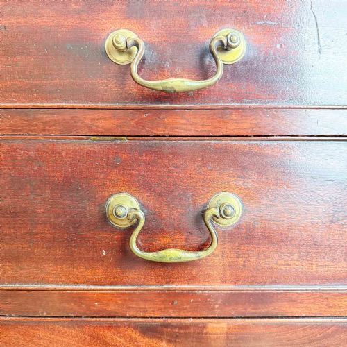 GEORGIAN MAHOGANY BACHELORS CHEST OF DRAWERS - ADDITIONAL PHOTO 19