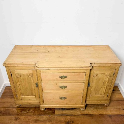 ANTIQUE PINE BREAKFRONT SIDEBOARD - ADDITIONAL PHOTO 4