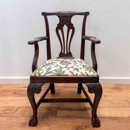 ANTIQUE OAK CARVED CHAIR WITH CREWEL WORK SEAT - ADDITIONAL PHOTO 5