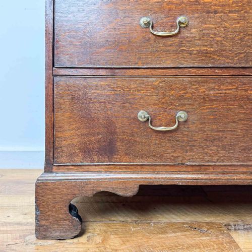 GEORGIAN OAK CHEST OF DRAWERS - ADDITIONAL PHOTO 3