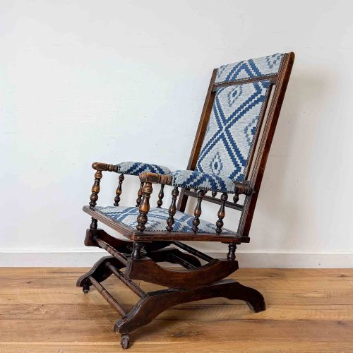 Vintage American Style Rocking Chair