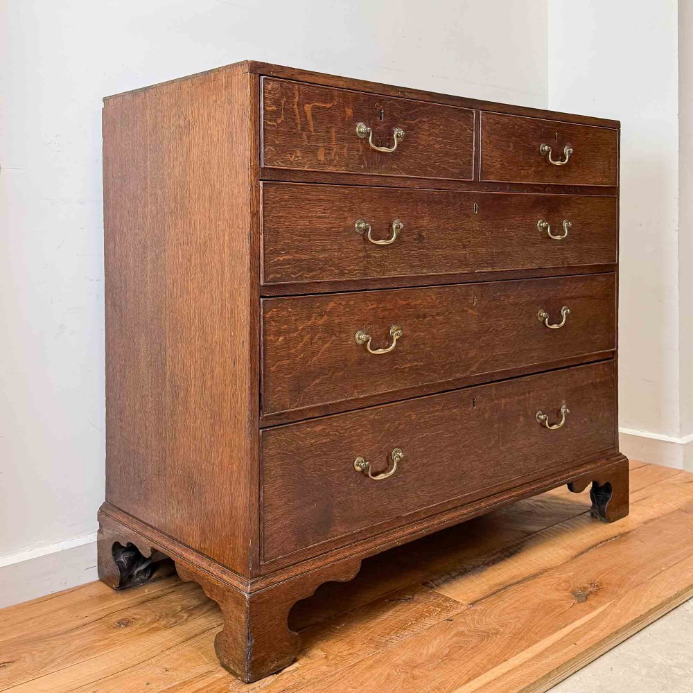 Georgian Oak Chest of Drawers View II