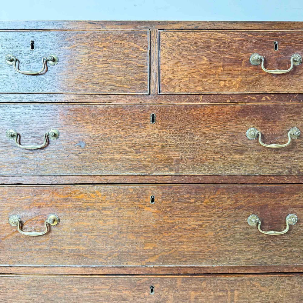 Georgian Oak Chest of Drawers View VI