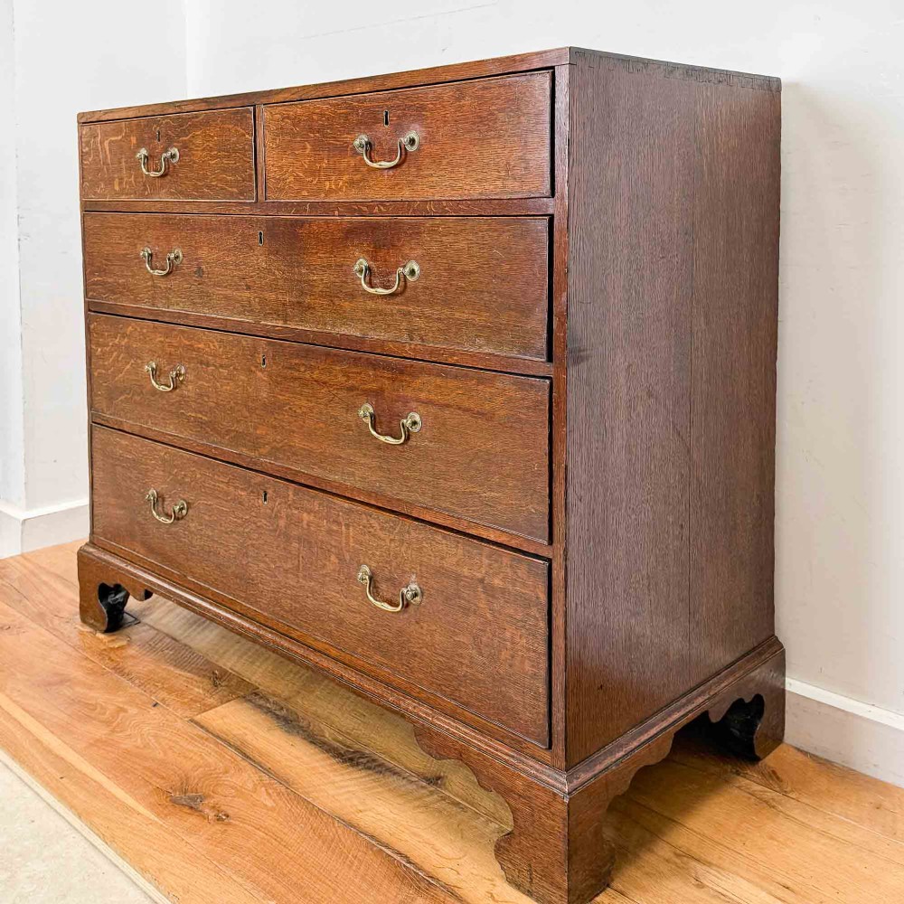 Georgian Oak Chest of Drawers View IX