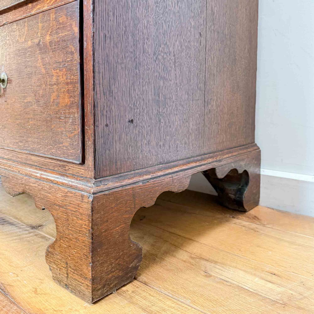Georgian Oak Chest of Drawers View X