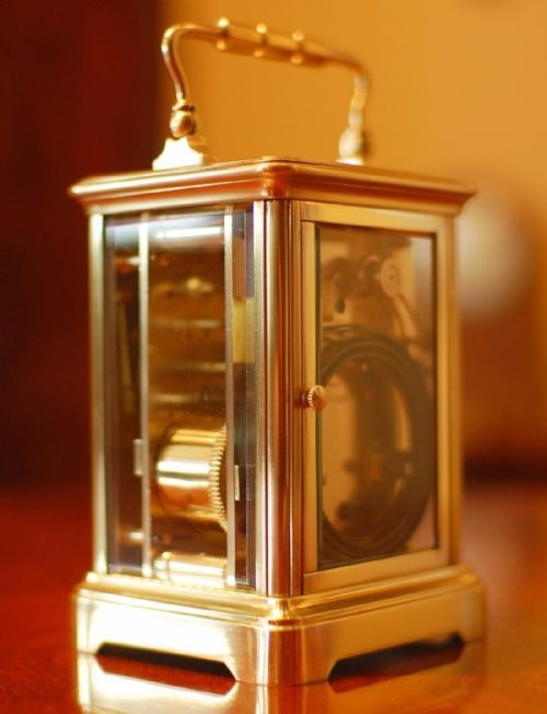 STRIKING CARRIAGE CLOCK - ADDITIONAL PHOTO 1