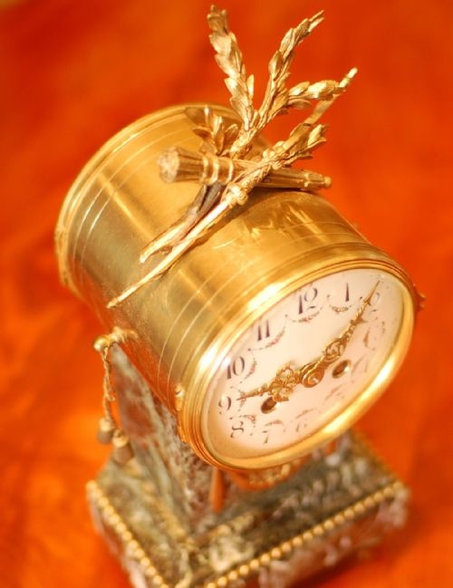 SMALL 'BOUDOIR' MANTEL CLOCK - ADDITIONAL PHOTO 1