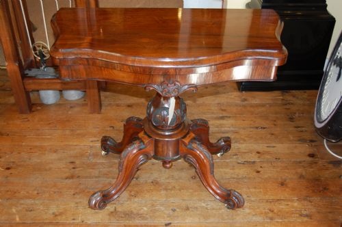 superb rosewood card table - CATEGORY: ANTIQUE TABLES - DATED 1870