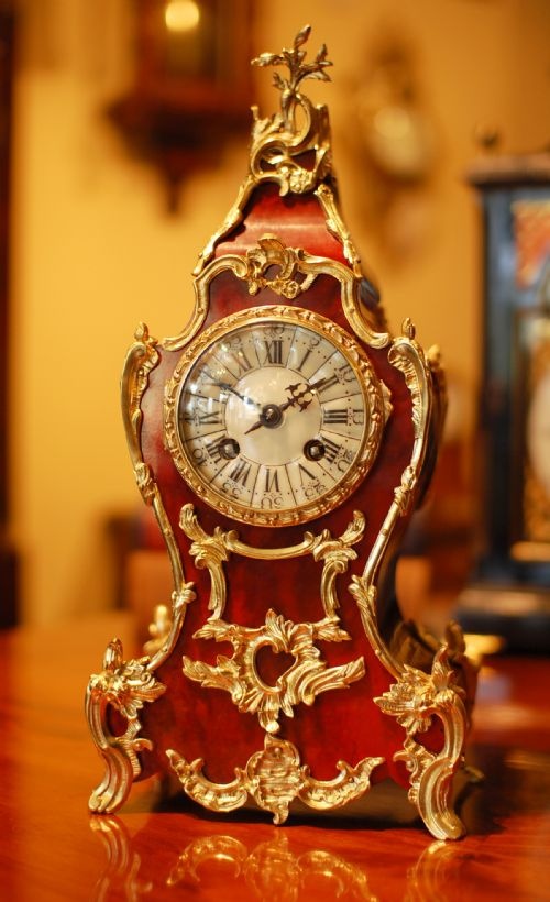 french ormolu red shell mantel clock - CATEGORY: ANTIQUE CLOCKS - DATED 1890