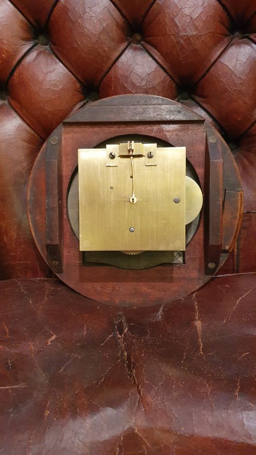 SMALL DIAL CLOCK BY PAYNE CO - ADDITIONAL PHOTO 3