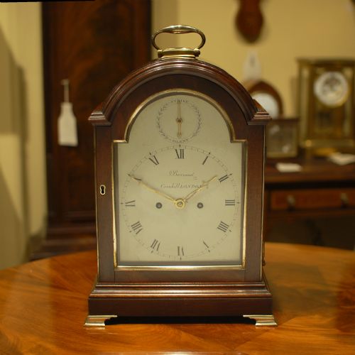 CLASSIC VERGE BRACKET CLOCK BY BARRAUD - ADDITIONAL PHOTO 5