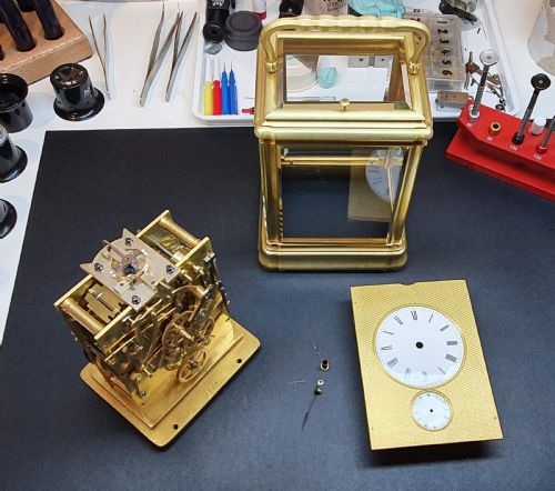 CARRIAGE CLOCK WITH ALARM AND REPEATER BUTTON - ADDITIONAL PHOTO 5