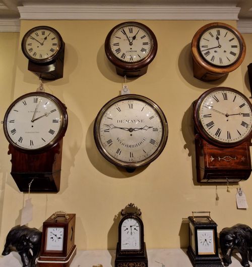 RARE 'VERGE' WALL CLOCK DE MAYNE WOODBRIDGE - ADDITIONAL PHOTO 2