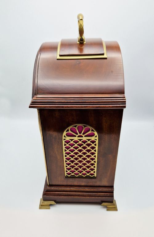 GOOD STRIKING BRACKET CLOCK - ADDITIONAL PHOTO 2