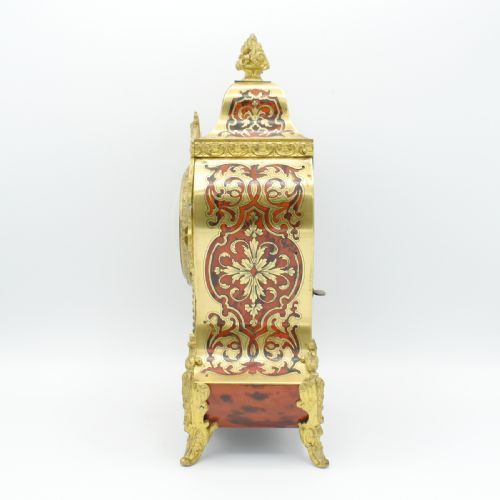 CLASSIC PARISIAN BOULLE MANTEL CLOCK WITH RARE BRACKET - ADDITIONAL PHOTO 12