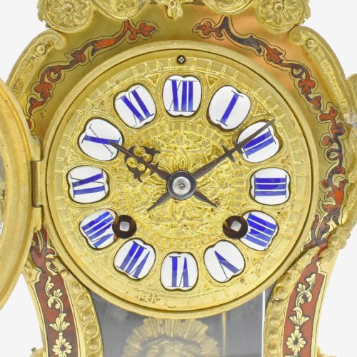CLASSIC PARISIAN BOULLE MANTEL CLOCK WITH RARE BRACKET - ADDITIONAL PHOTO 15