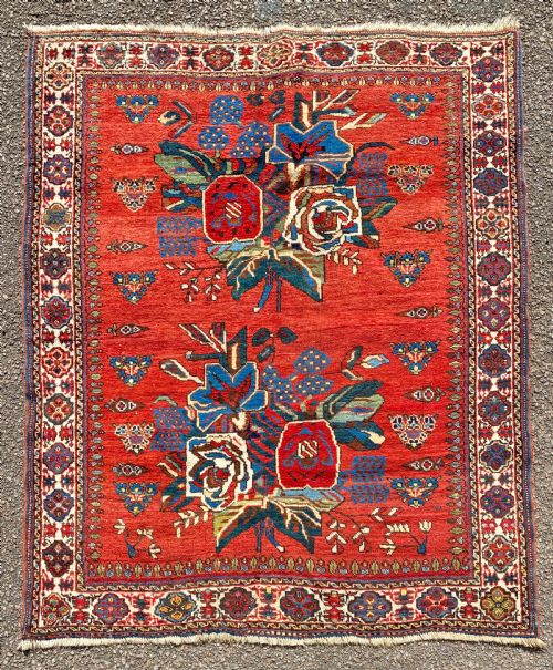 Antique Persian Afshar Rug – Bold Floral Bouquet Design 143 x 116 cm
