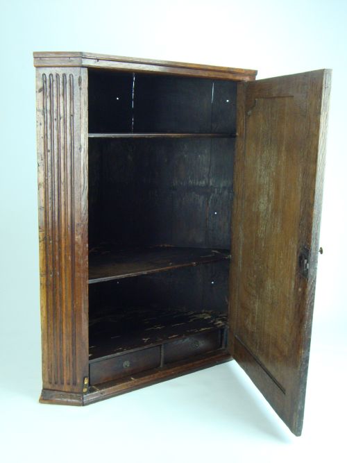 fig 1. Antique George III Oak Hanging Corner Cupboard