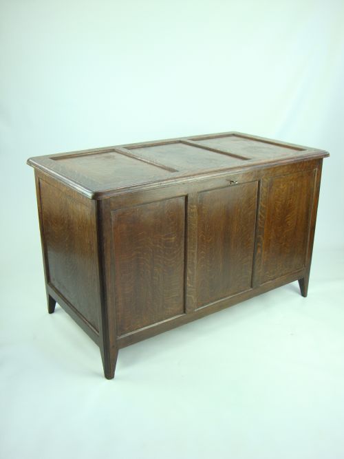 1928 Betty Joel Arts and Crafts Oak Coffer