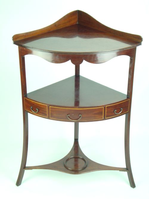 Antique Georgian Corner Unit / Washstand