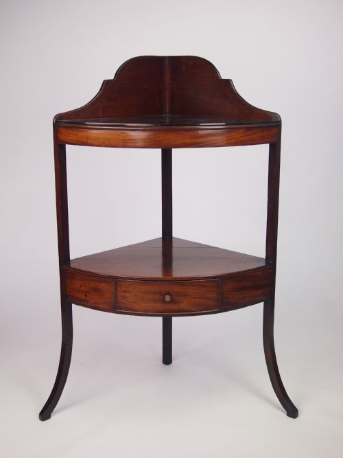 Antique George III Mahogany Bow Fronted Wash Stand