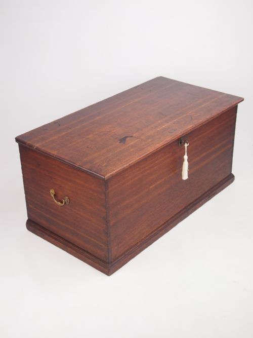 Antique Georgian Oak Blanket Box / Coffee Table