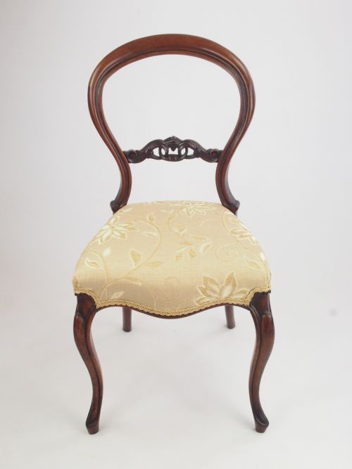 Antique Victorian Mahogany Balloon Back Chair
