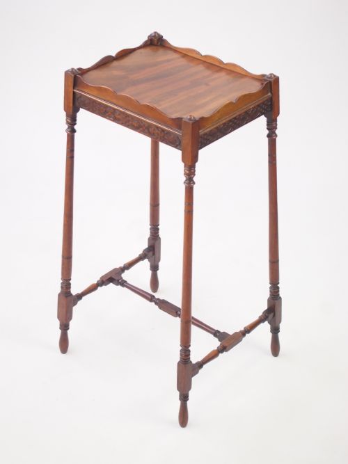 Fine Antique Edwardian Mahogany Kettle Stand / Lamp Table/ Plant Stand